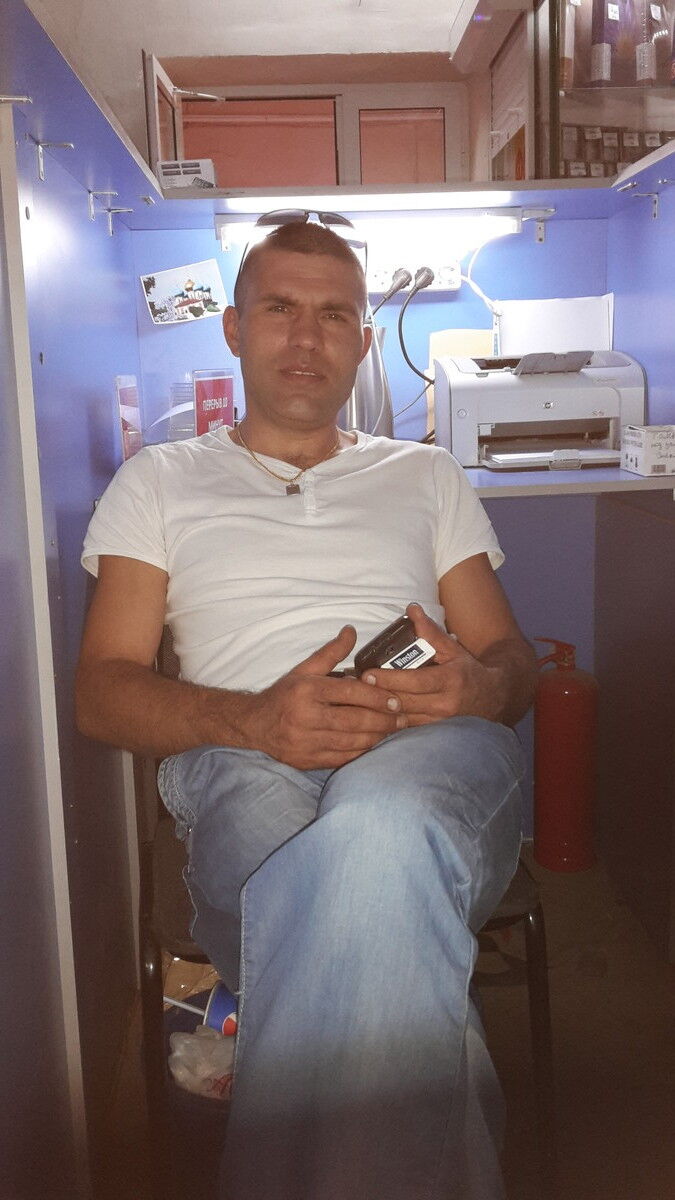  6395865  , 44 ,    