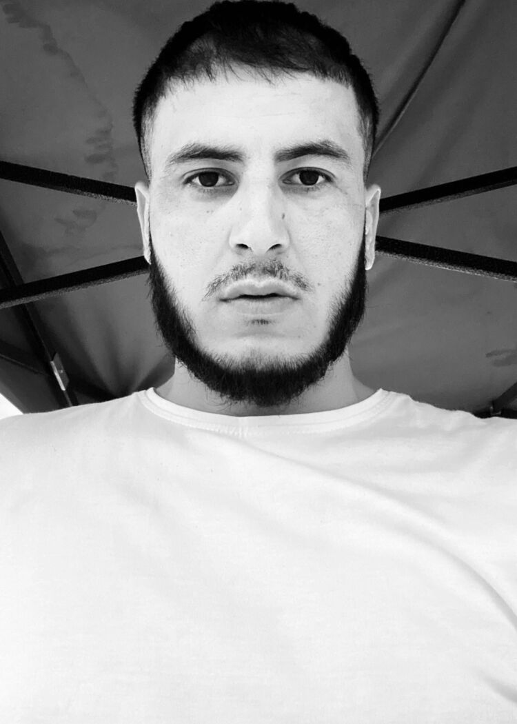  30772745  Ixtiyor, 34 ,    