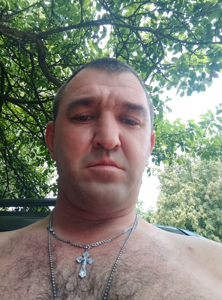  27700145  Valera, 43 ,    