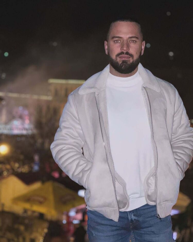 ���� 56106545 ������� ����, 37 ���, ���� ���������� � �������������