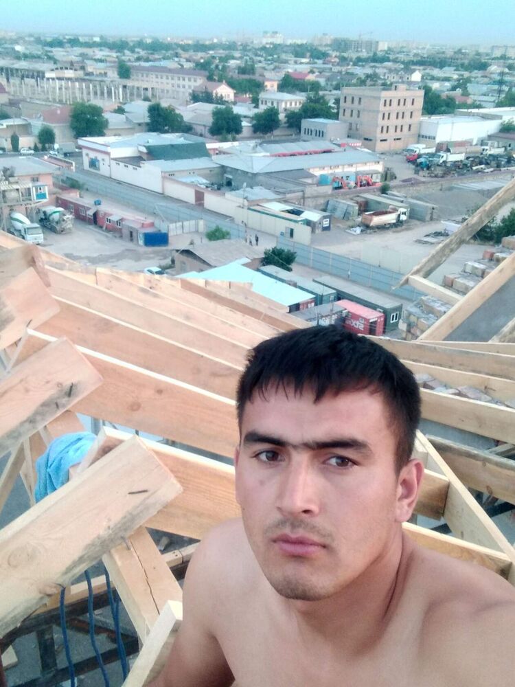  ,   Izzatlo, 28 ,   ,   