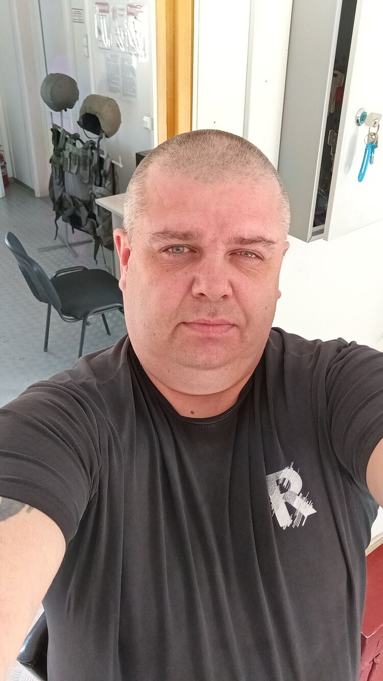  49708445  , 48 ,    -
