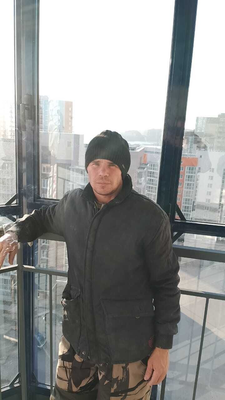  31181555  , 42 ,    
