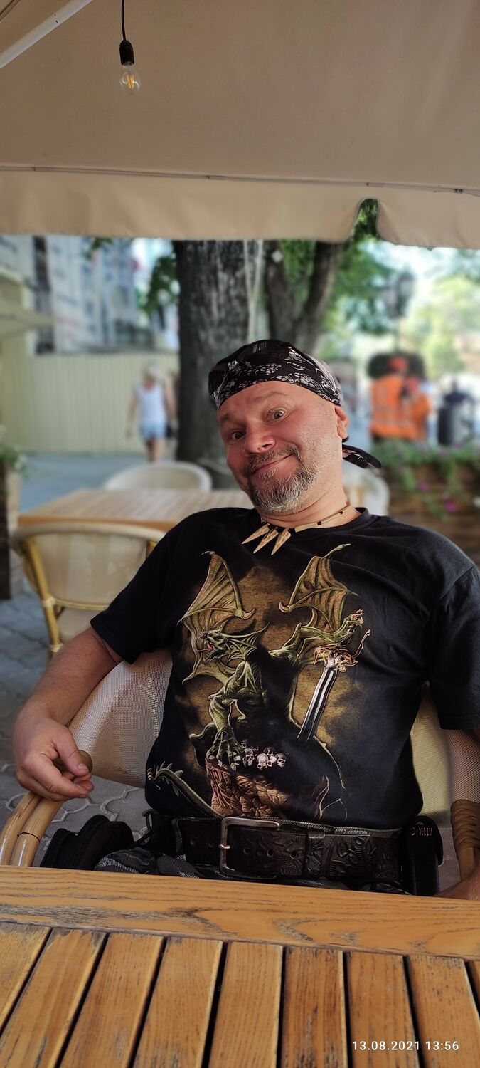  ,   David, 42 ,   ,   