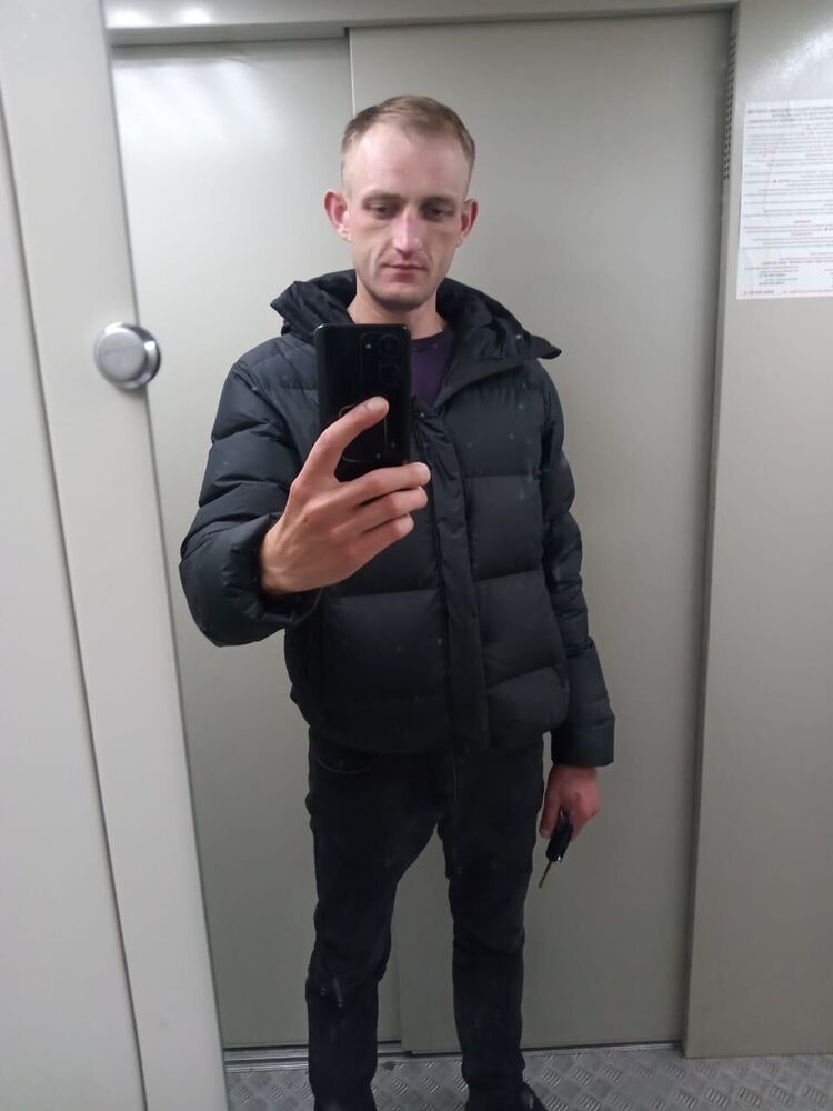  48440025  , 31 ,    