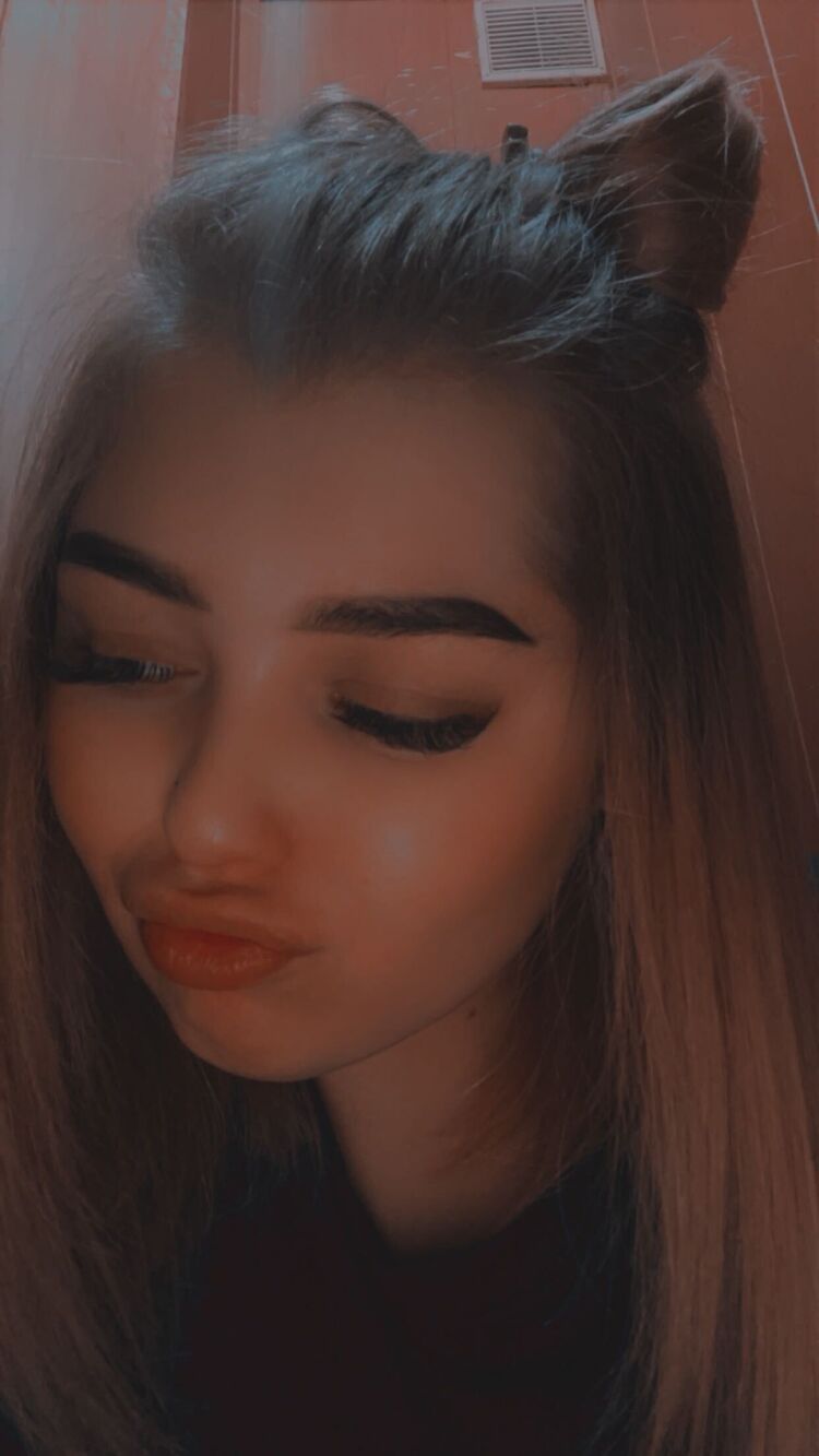  43823625  Syka, 24 ,     