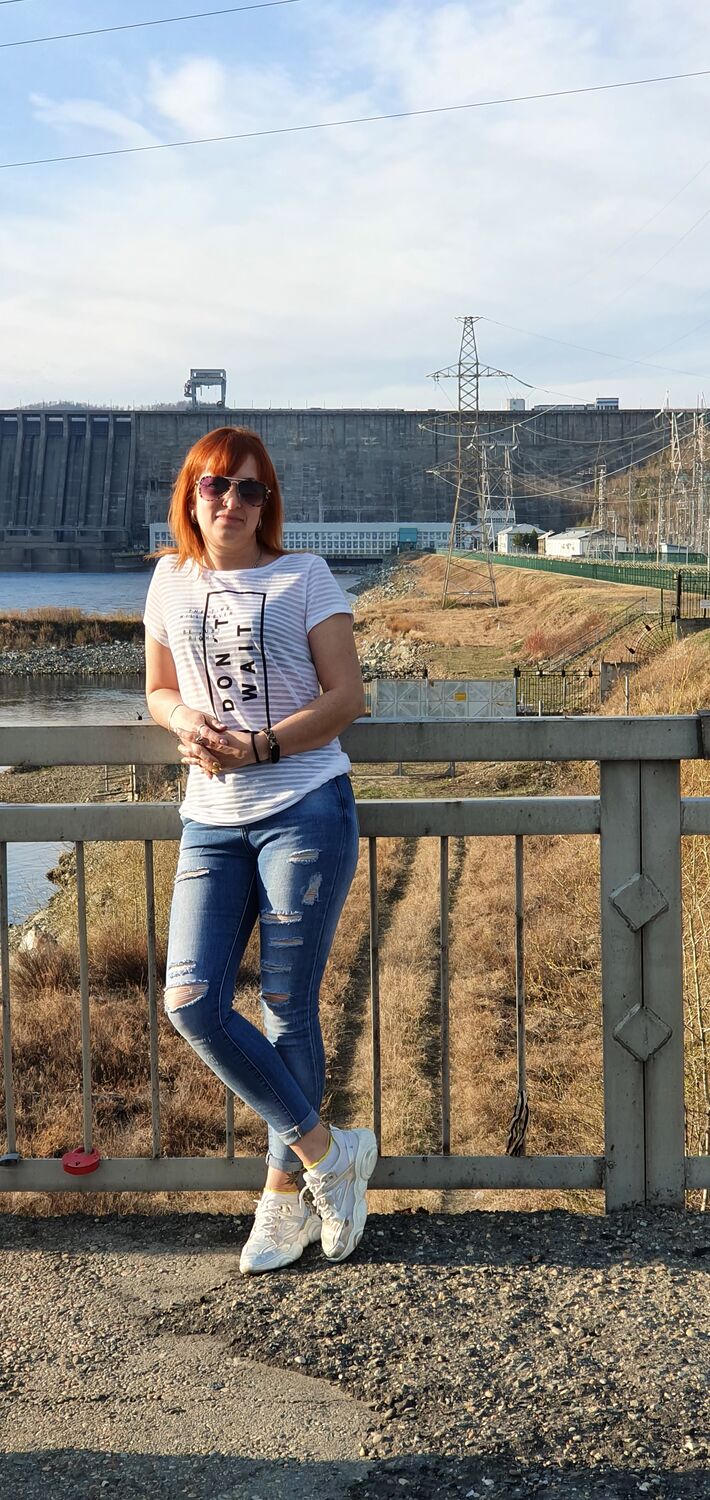  30360645  Natali, 52 ,    