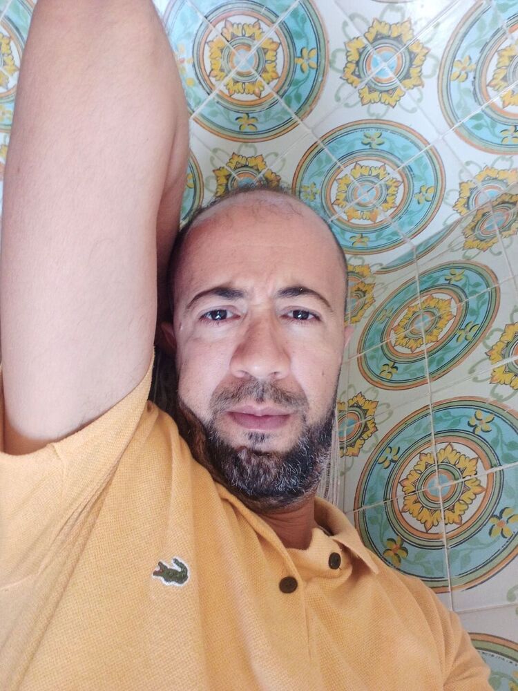 ���������� Algiers, ���� ������� Halit, 47 ���, ������������ ��� c�������� ���������, ���������