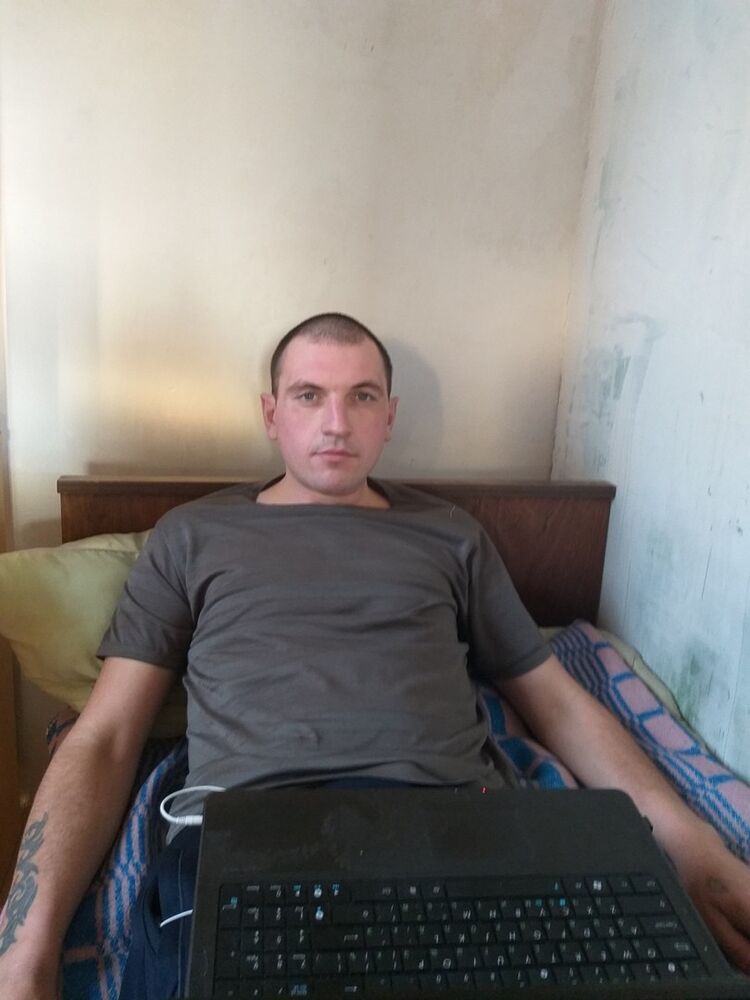  ,   Stanislav, 35 ,   ,   , c 