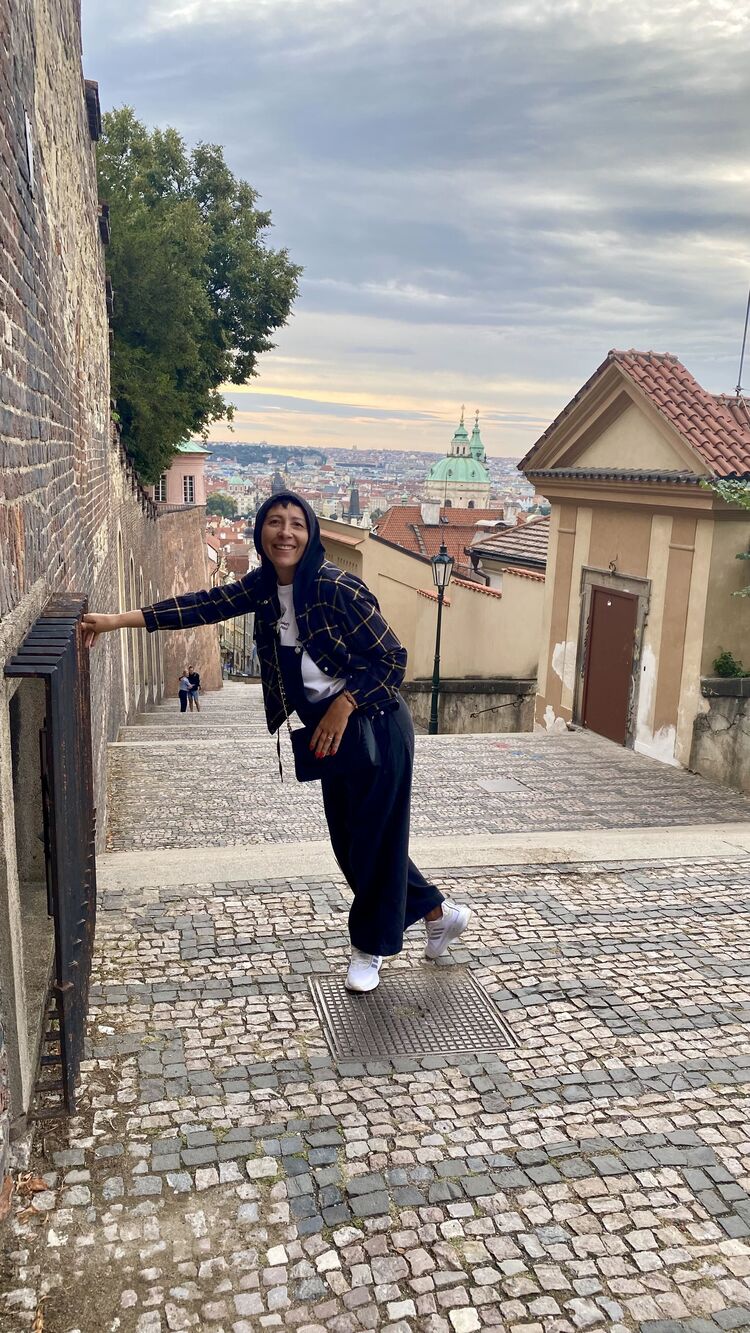  53224785  Lika, 55 ,    Alanya