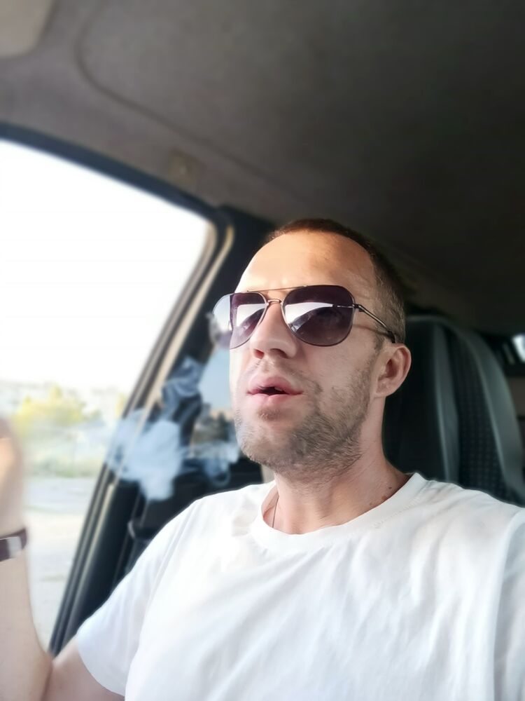  44428615  , 35 ,    