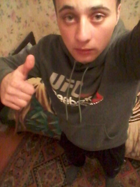  ,   Eduard, 26 ,   