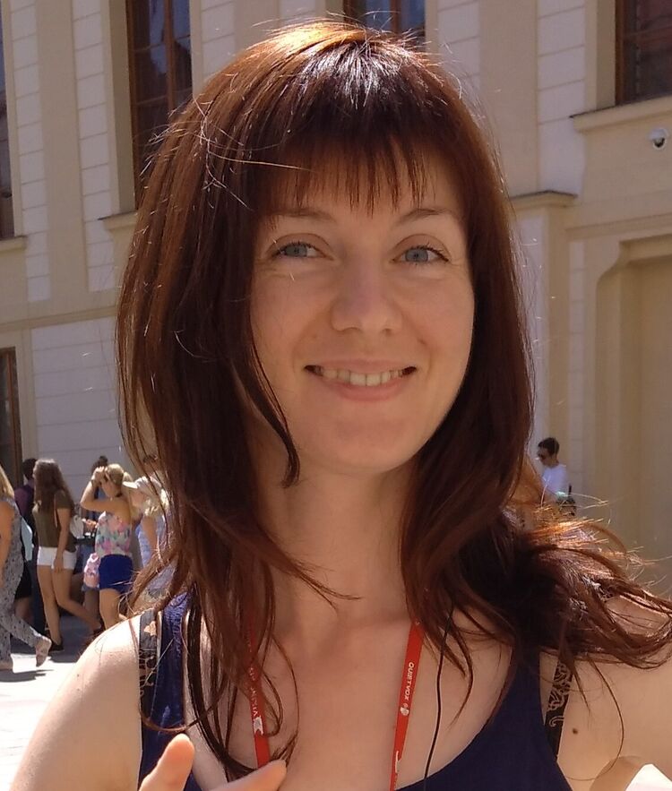  38759455  Anni, 40 ,    -