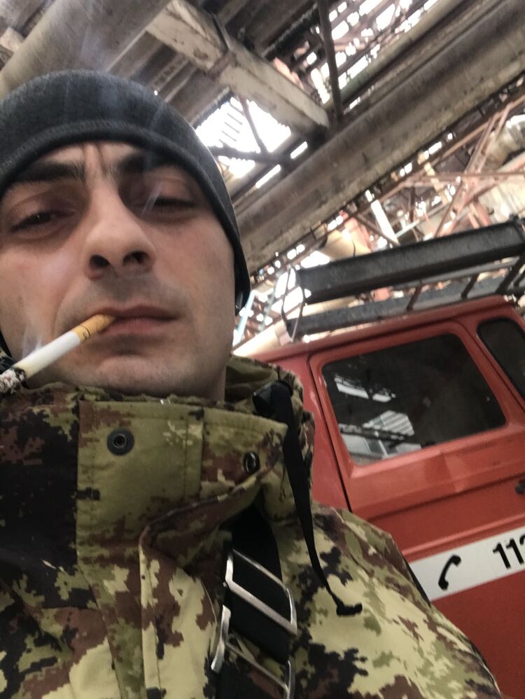  34115775  Zaza, 33 ,    
