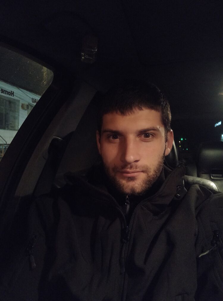  47609615  , 32 ,    