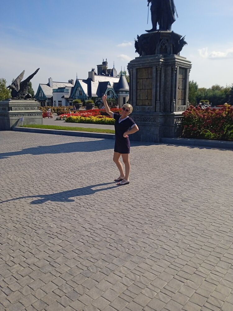  53127775  , 44 ,    -