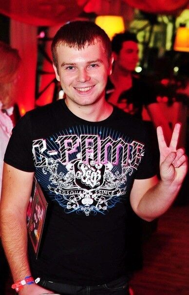  8447455  Artem, 35 ,    