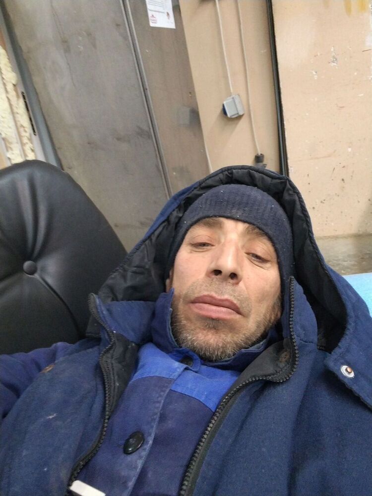  53742205  , 45 ,    