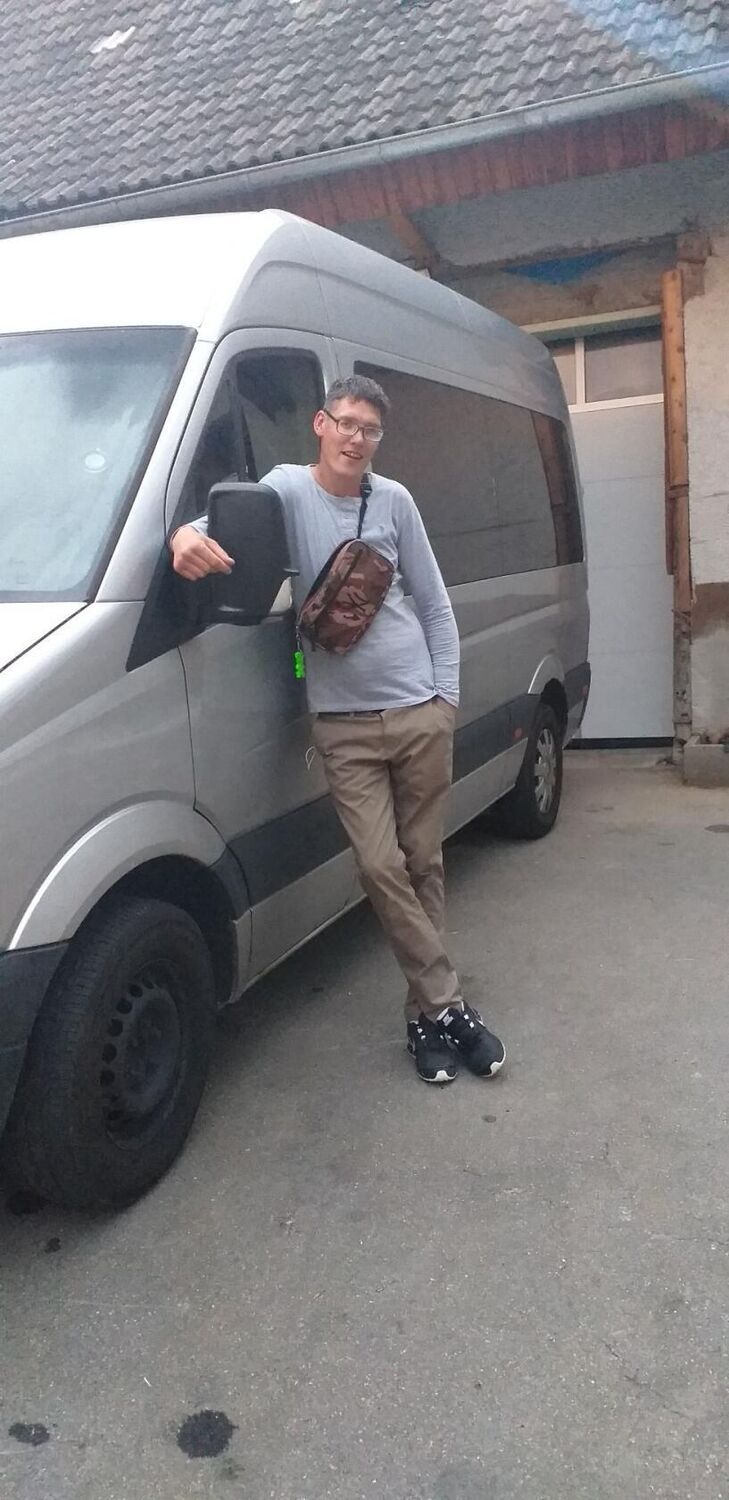  32408325  Vitalik, 39 ,    