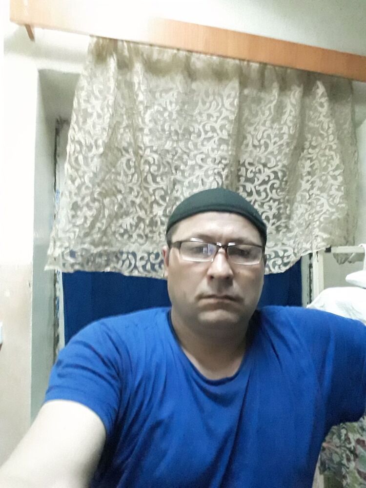  22761955  , 44 ,    