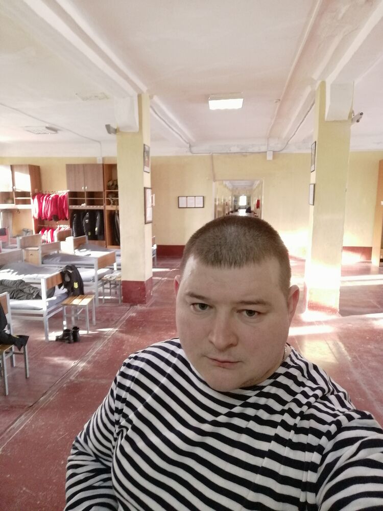  32634595  , 37 ,    