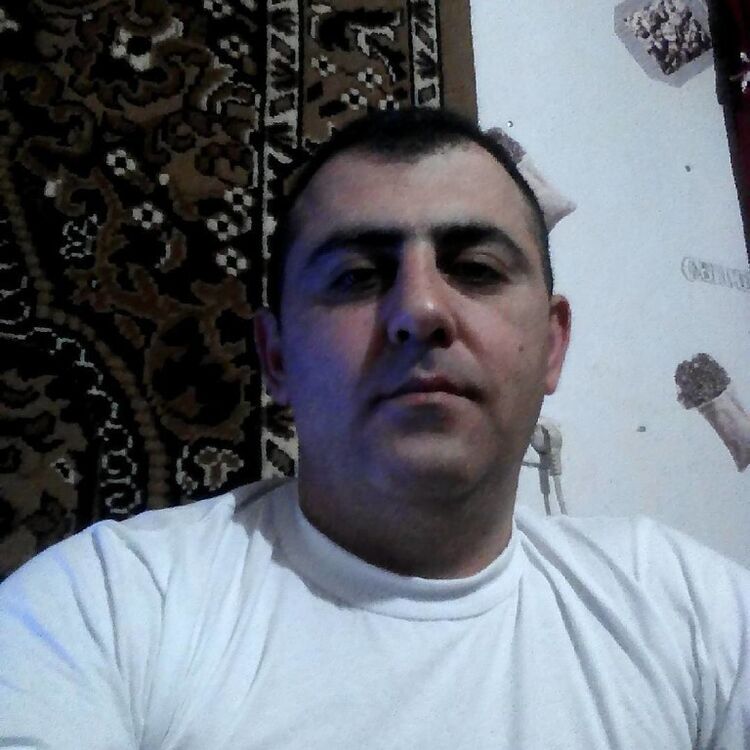  10128325  Sergo, 46 ,    