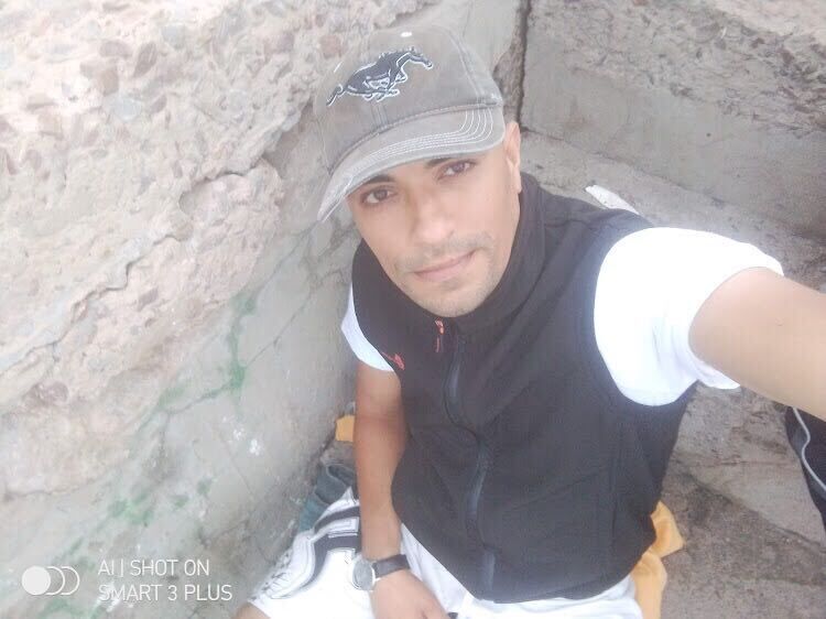  25209295  Amzil, 25 ,    