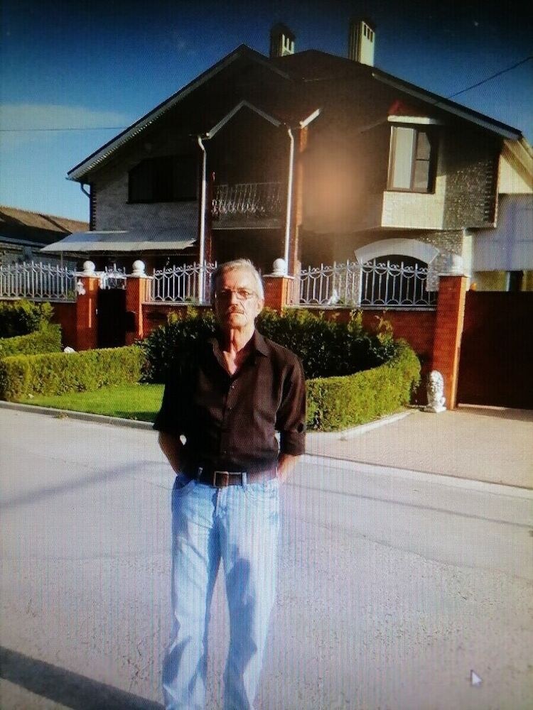  21386515  Aleksandr, 57 ,    