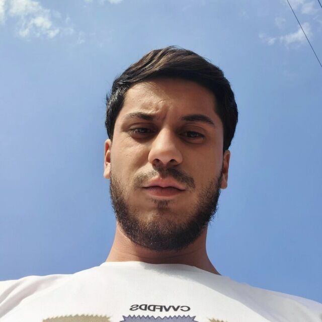  51174515  Akbar, 24 ,    