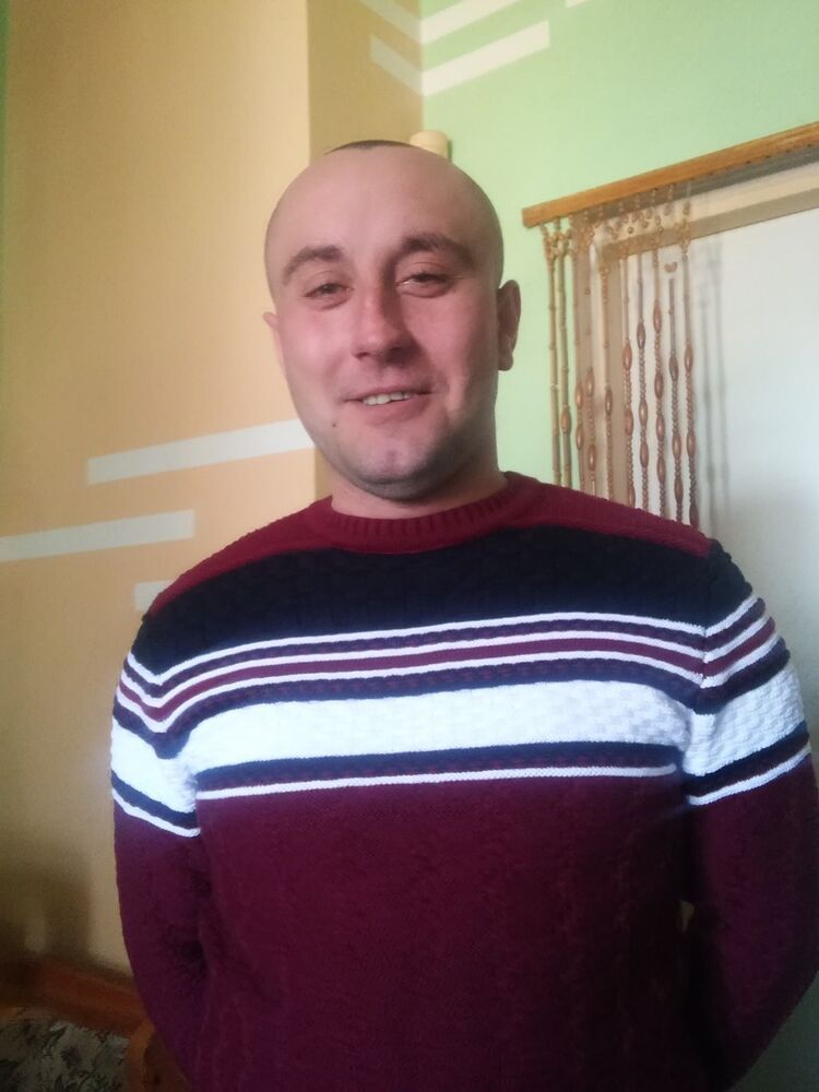 11442795  Mishax, 35 ,    Cheb