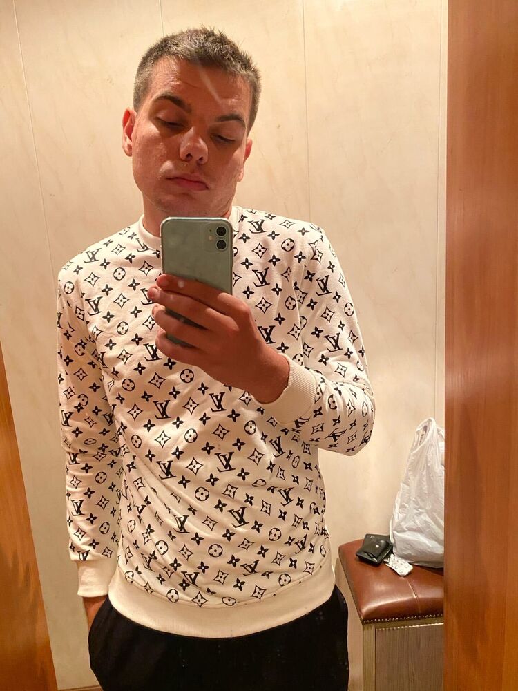  ,   , 28 ,   ,   
