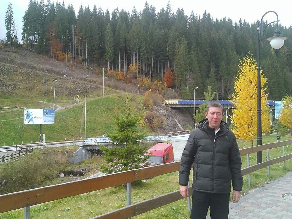  ,   Alexandr, 42 ,   