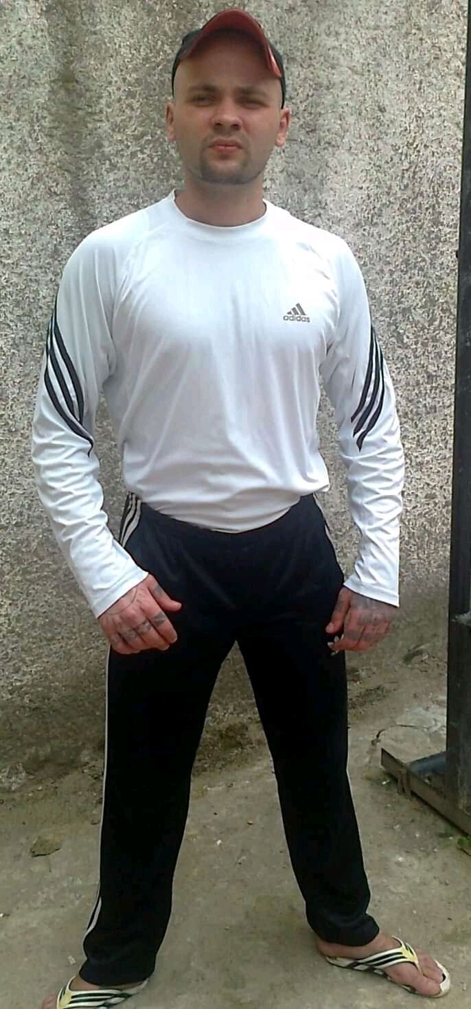  ,   Andruxa, 33 ,   ,   , c 