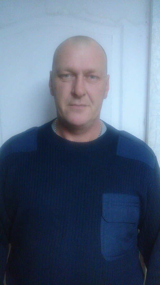  11299315  Oleg, 54 ,    