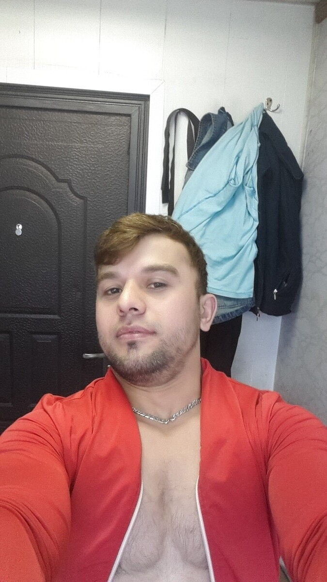 ,   Adam, 37 ,   ,   , c 
