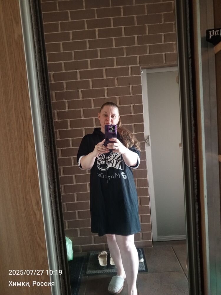  52925945  , 37 ,    