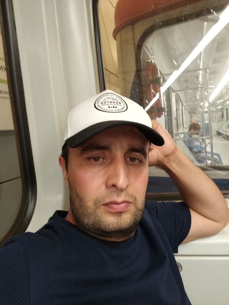  ,   Ali, 40 ,   ,   