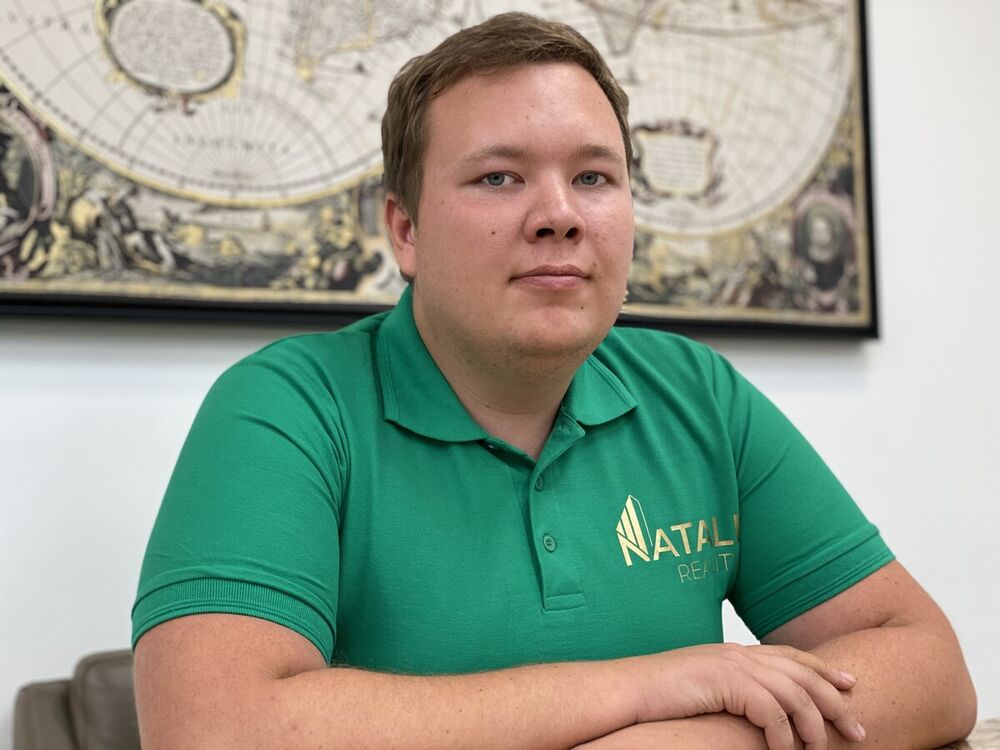  21629175  Nikolai, 28 ,     