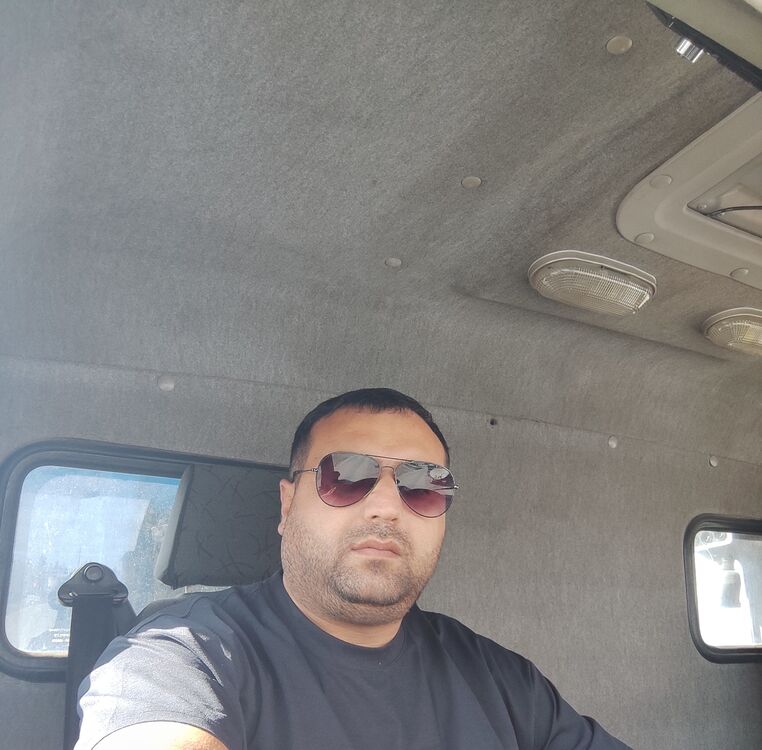  46855955  , 39 ,     