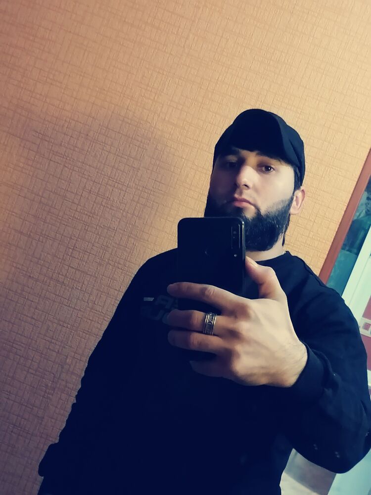  24638265  AZIMJON, 28 ,    