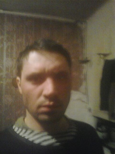  11825225  Sahca, 38 ,    