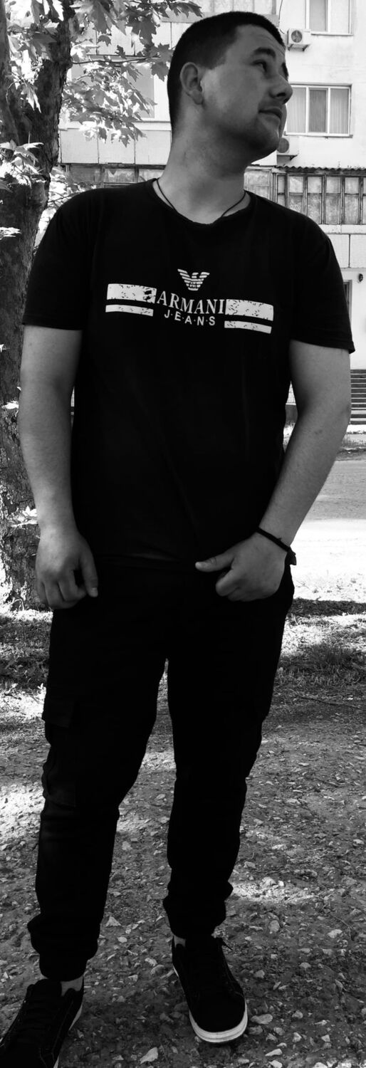  ,   Denis, 26 ,   ,   