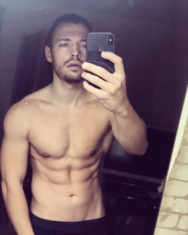 ���� 13048845 ������� �����, 32 ����, ���� ���������� � �����