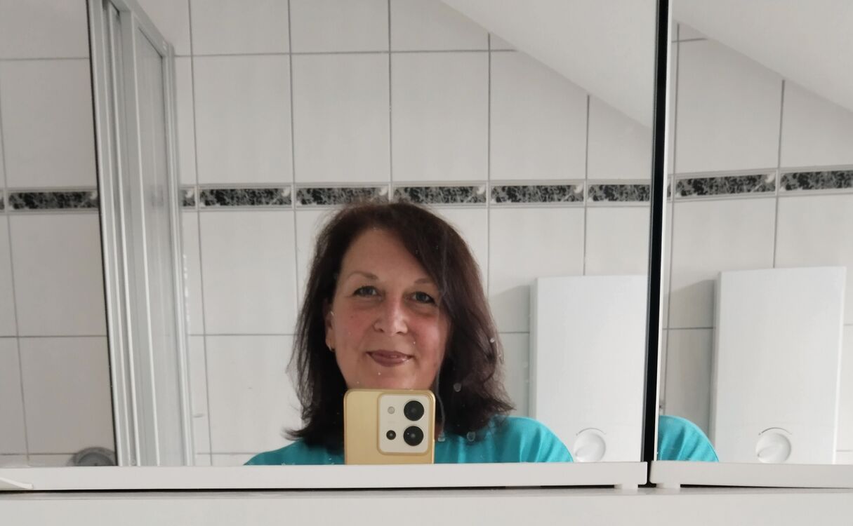  53222755  , 47 ,    Bergisch Gladbach