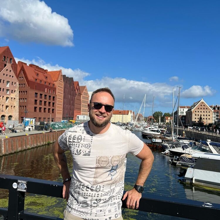 ���� 49547705 ������� ����, 37 ���, ���� ���������� � ������