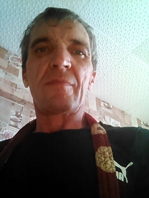  36410715  , 52 ,    