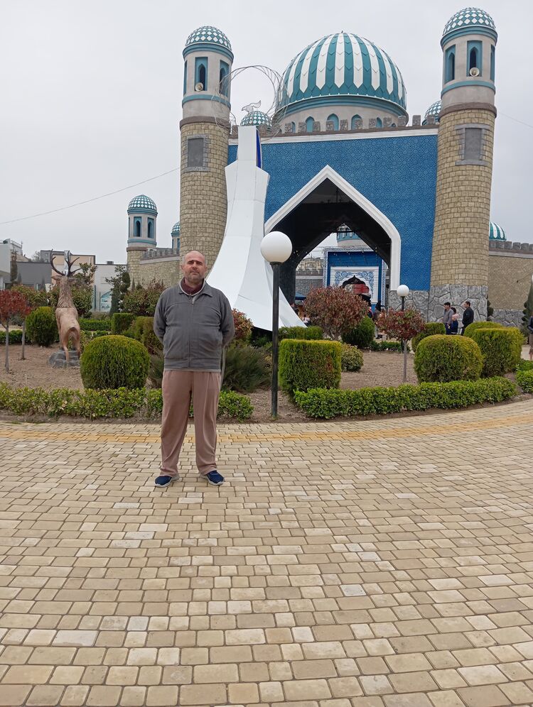  ,   Batirbay, 44 ,   ,   