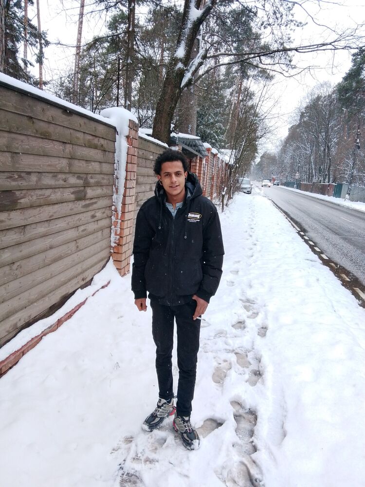  50835365  , 22 ,    Cookham