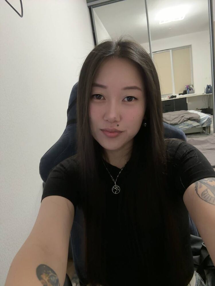  53890925  , 28 ,    