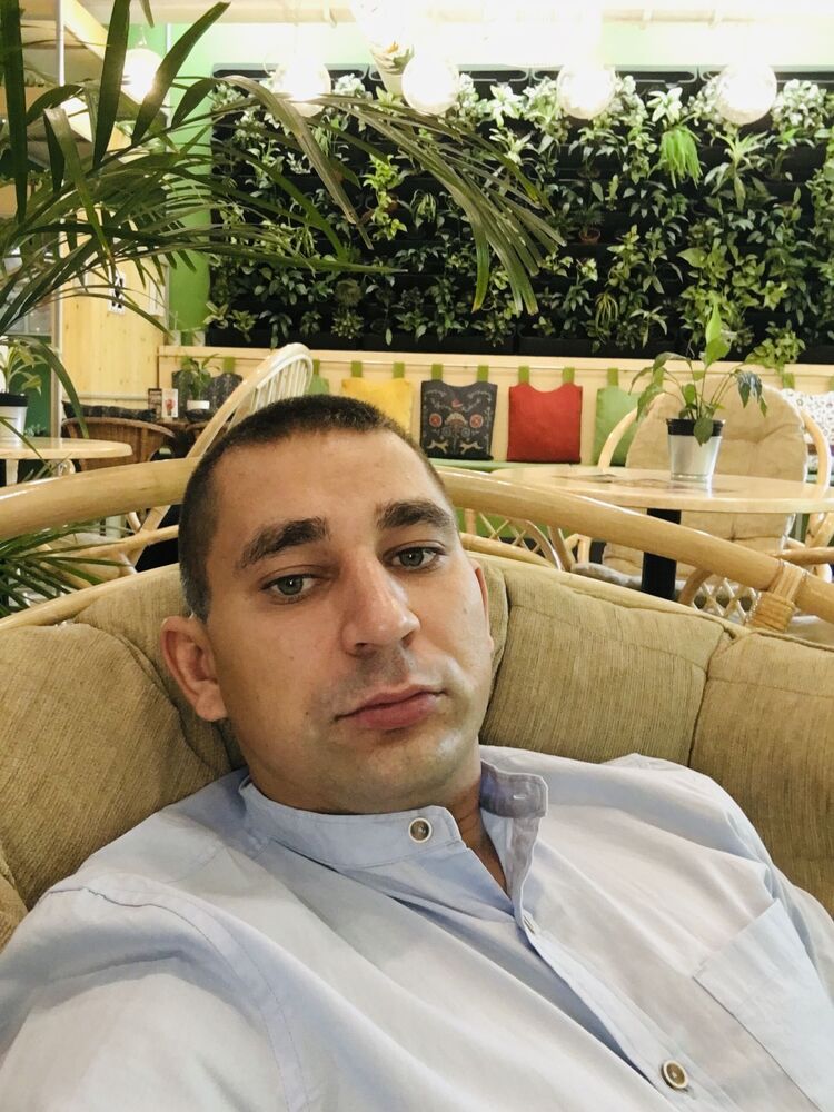  ,   Oleg, 35 ,   ,   